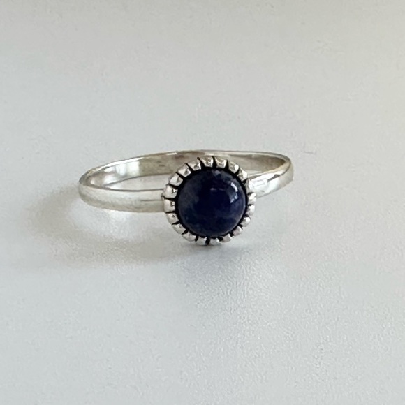 Sterling Silver Round Labradorite Ring - Picture 6 of 8